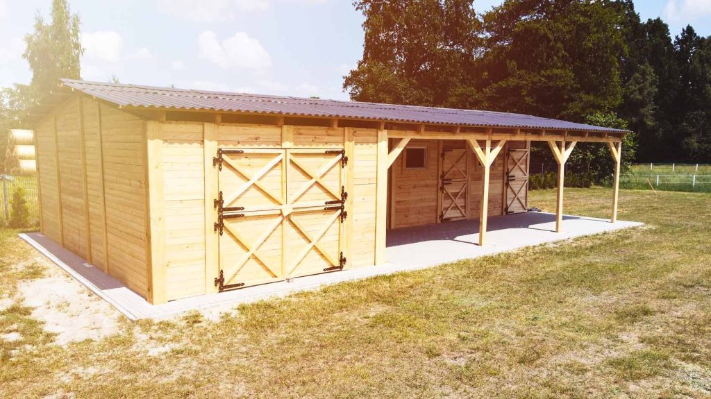 Stajnie angielskie akcesoria dla koni. Sklep dla Koni